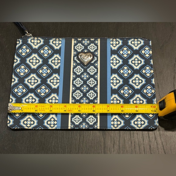 Brighton Wristlet - Picture 6 of 7